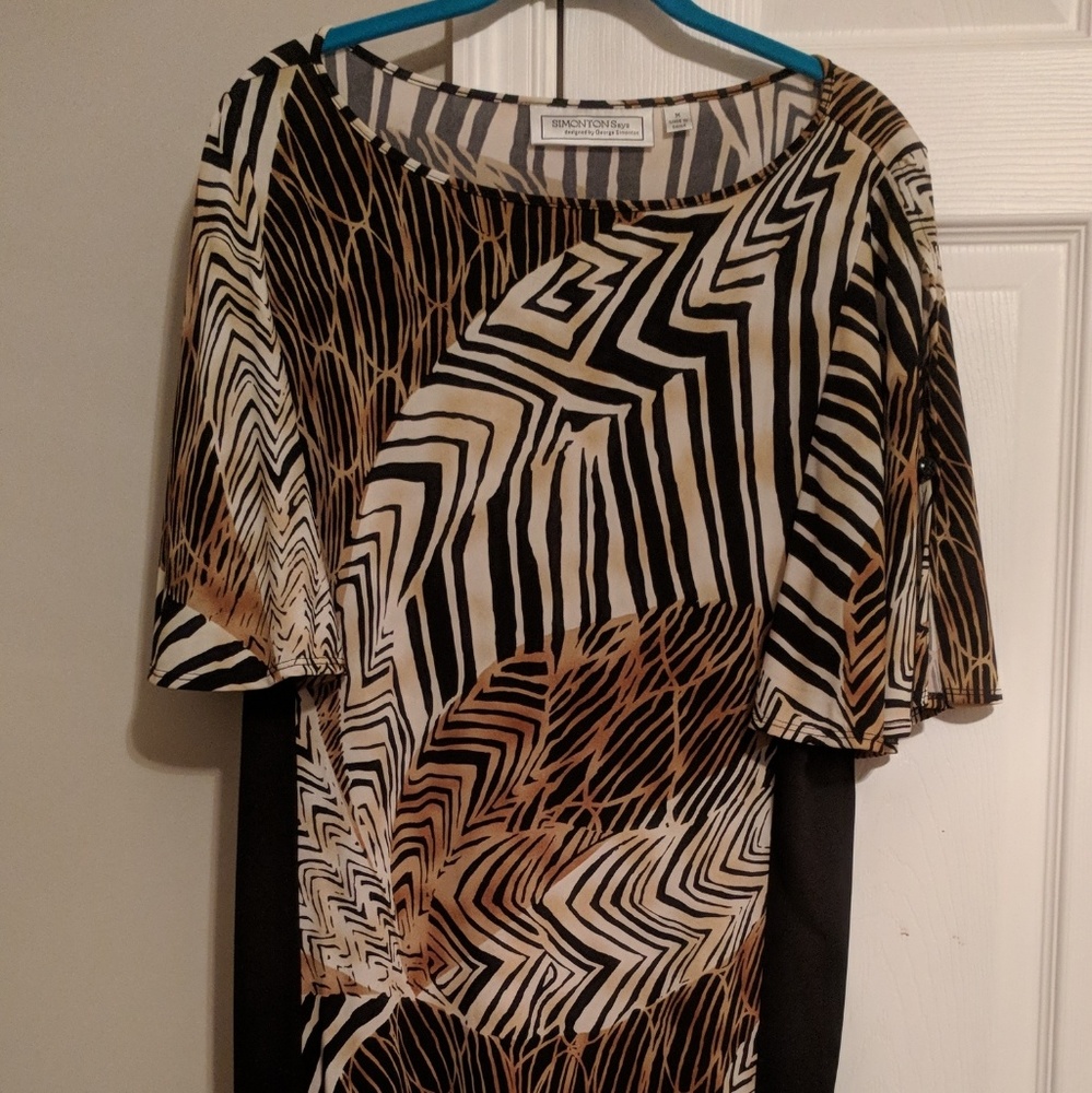 Lovely animal print knit dreas